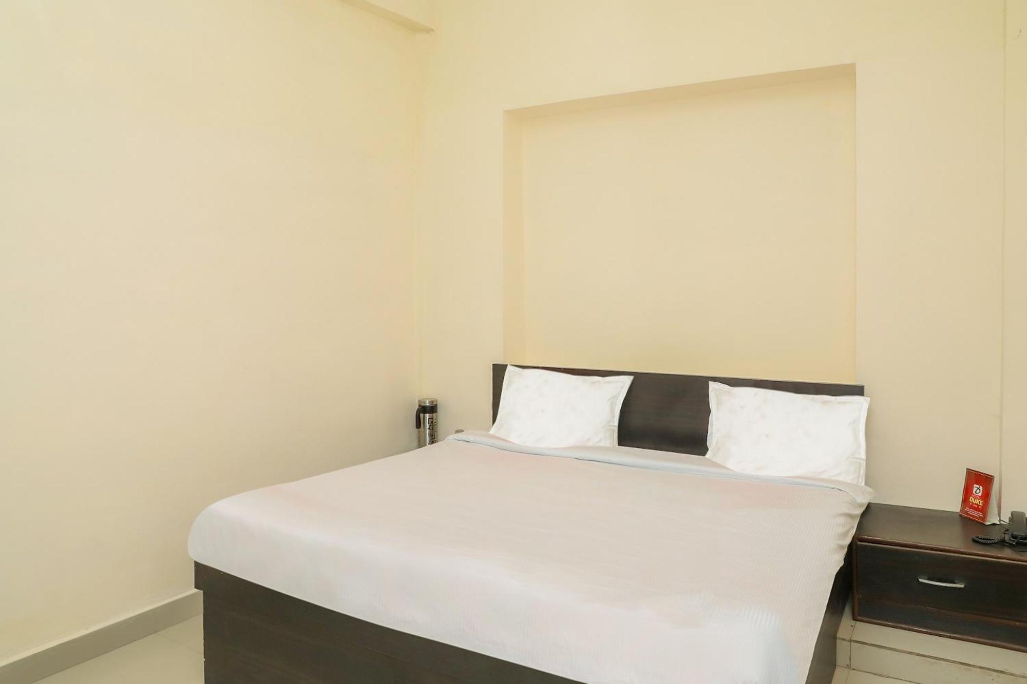 Oyo Hotel Duke Inn Jhānsi Exterior foto