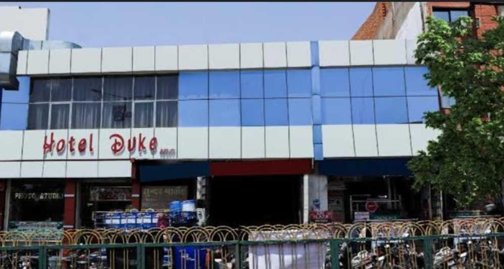 Oyo Hotel Duke Inn Jhānsi Exterior foto